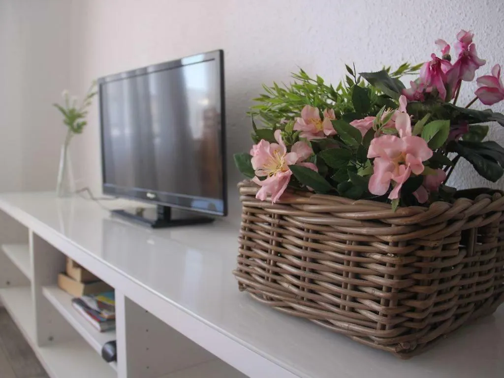 Apartamento VicAm Atico Duplex Pineda De Mar 0*,